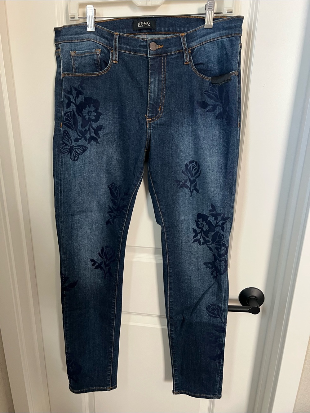 NWOT Buffalo David Bitton Indigo Floral Print Mid Rise Skinny Jeans w stretch